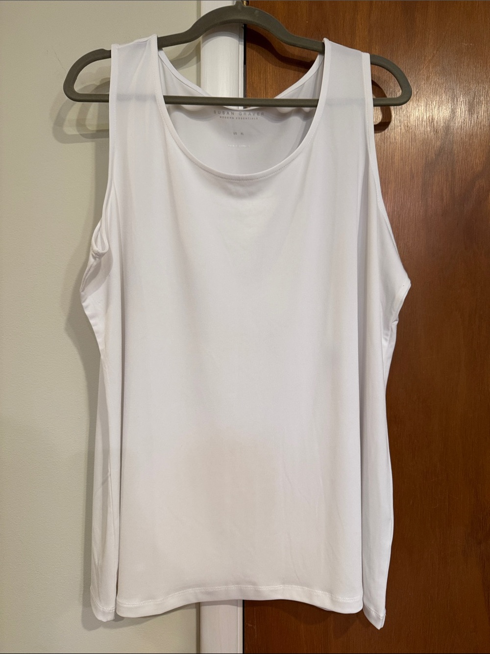 Susan Graver Liquid Knit White Scoop Neck Tank Top